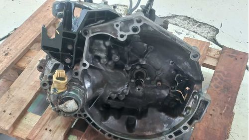 CAMBIO MANUAL / CX DE MARCHA PEUGEOT 207 1.4 2012