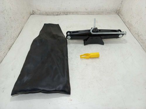 MACACO PEUGEOT 208 1.6 2018