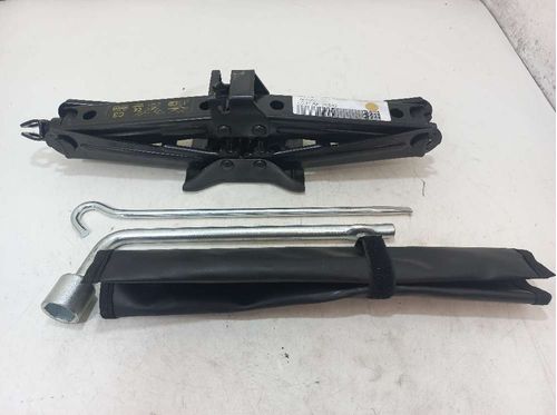 MACACO NISSAN KICKS 1.6 2019