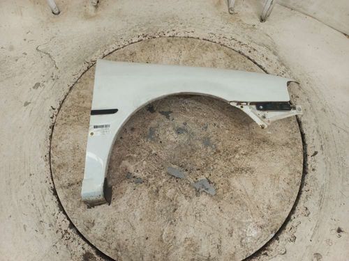 PARALAMA DIANTEIRO DIREITO VOLKSWAGEN GOL 1.6 2000