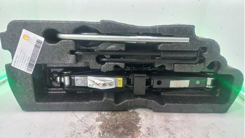 KIT DE FERRAMENTAS BMW X1 2.0 2020