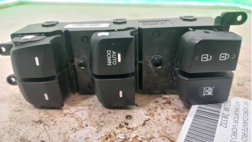 INTERRUPTOR VIDRO DIANT. ESQ HYUNDAI I30 1.8 2015