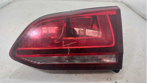 LANTERNA DA TAMPA DIREITA VOLKSWAGEN GOLF 1.4 2016